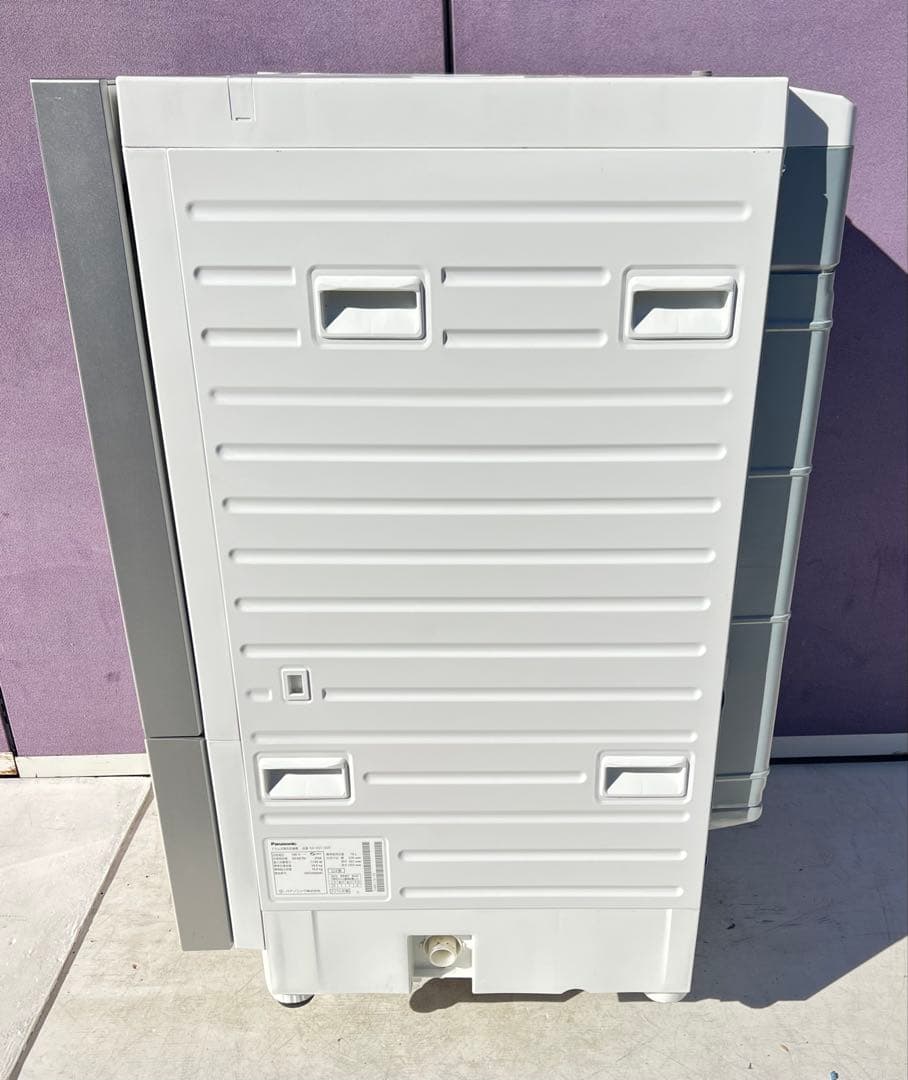 Panasonicドラム式電気洗濯機NA-VG1100R 2016年