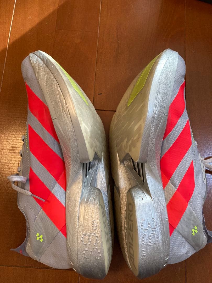 adidas ADIZERO プロ4