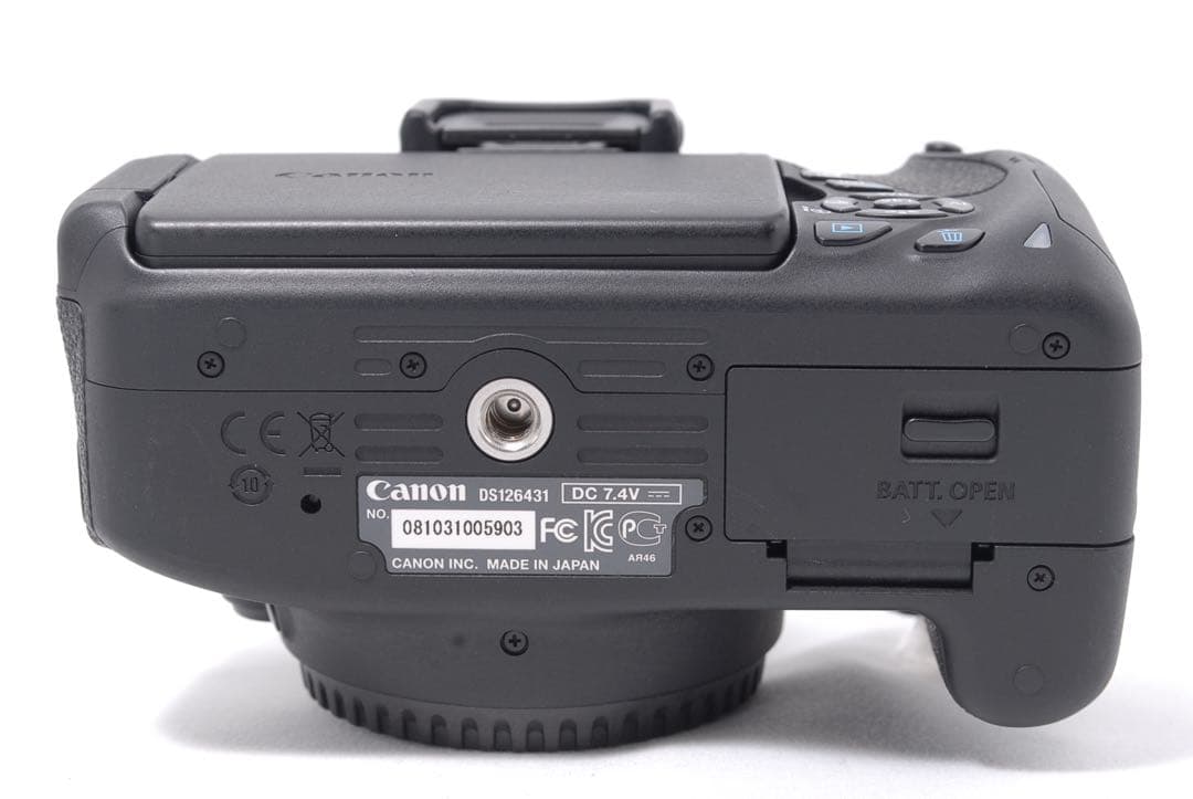 新品級✨ショット数1600回！Canon Kiss X7i スマホ転送もOK♪