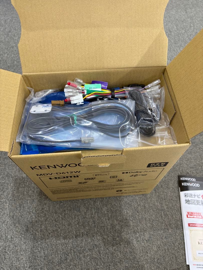 かんかん　KENWOOD MDV-D612W 新品