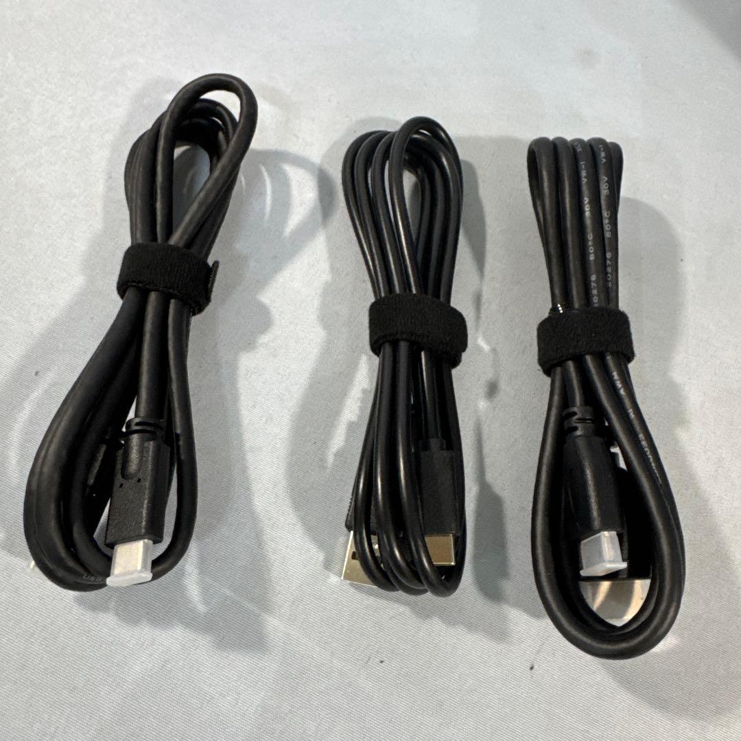 モバイルモニター　4K 13.3インチ