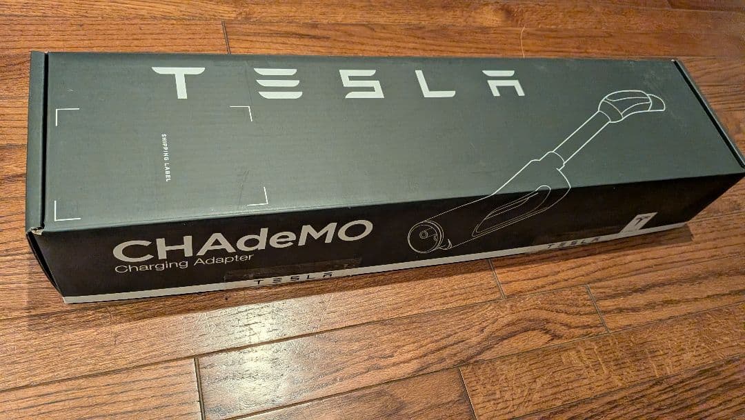 Tesla CHAdeMO Charging Adapter　テスラ