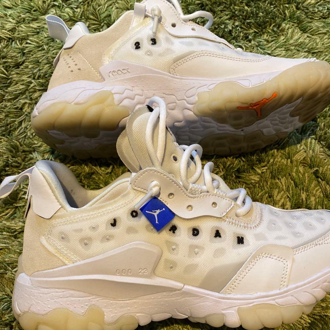 ナイキ　エアジョーダン