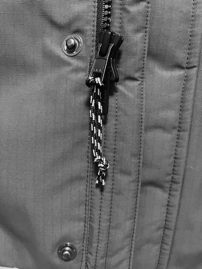 patagonia M グレー マウンテンパーカー