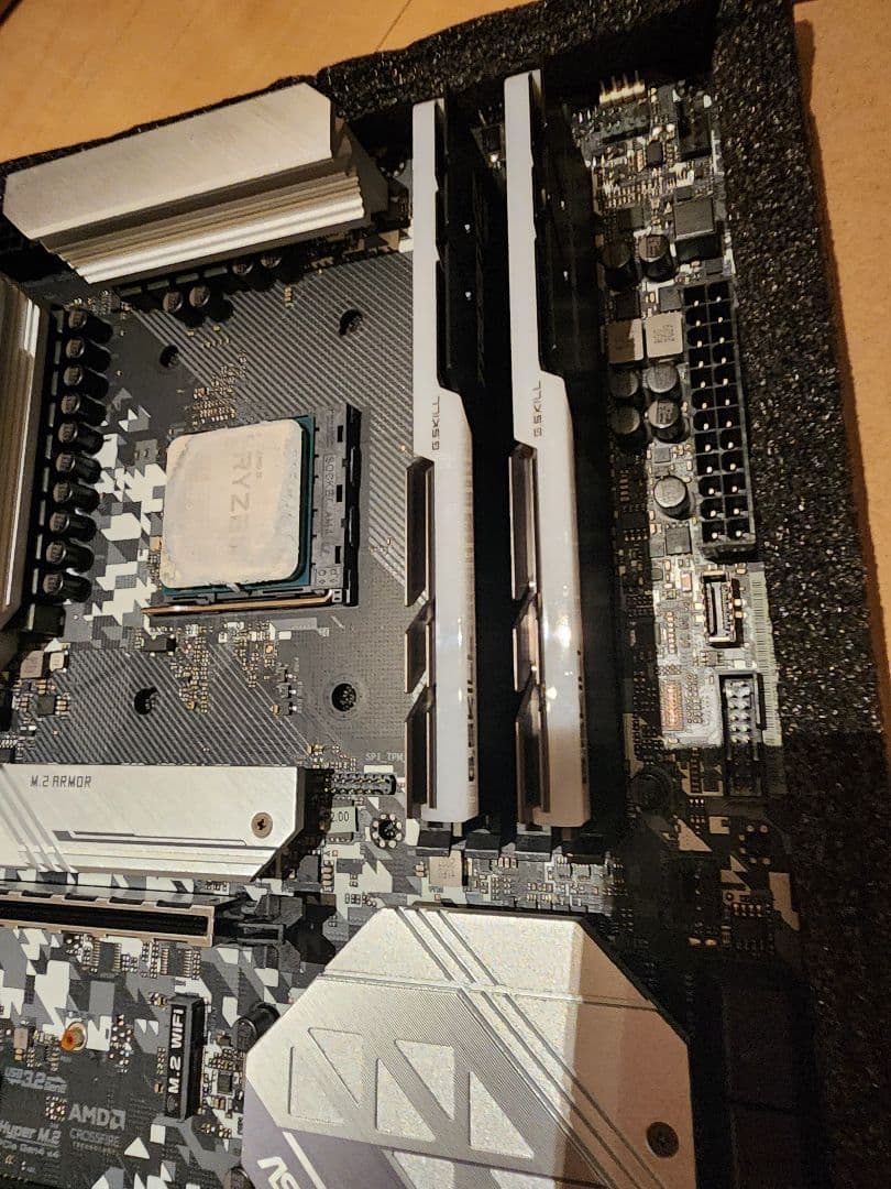 5700X3D ASRock B550 DDR4メモリー32ギガ3200MHz