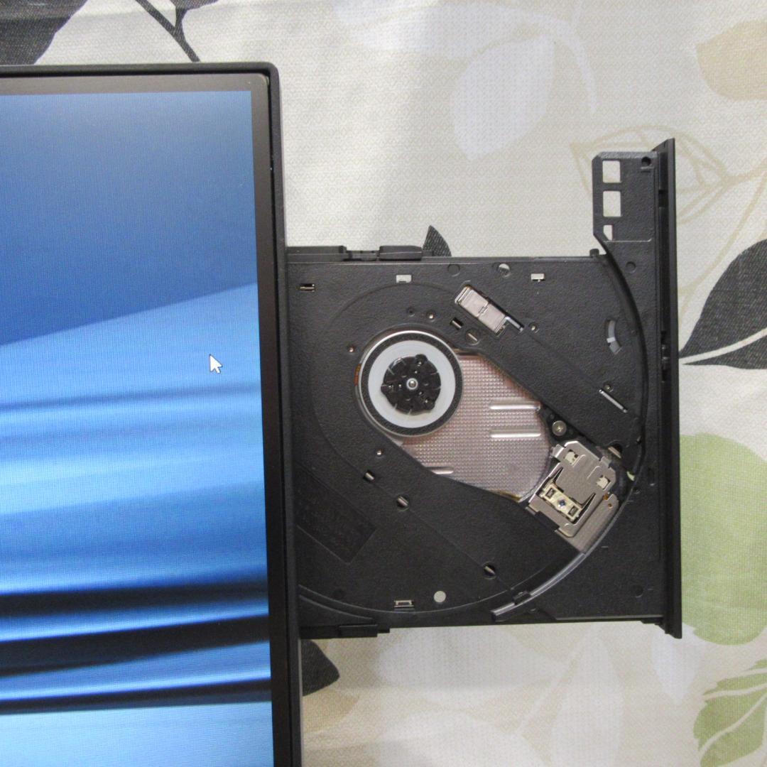 Win11公式対応8世代Corei5/メ16G/新品SSD+HDD/無線/DVD