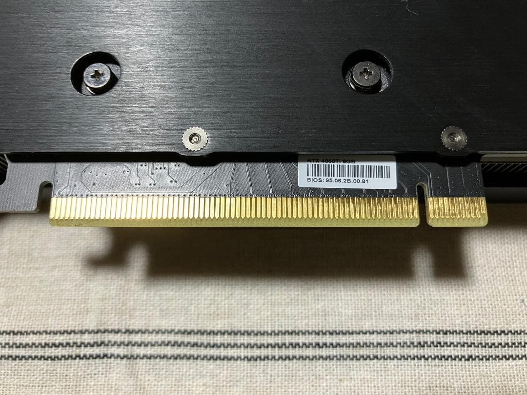 グラフィックボード・グラボ・ビデオカード PNY GeForce RTX 4060 Ti 8GB VERTO