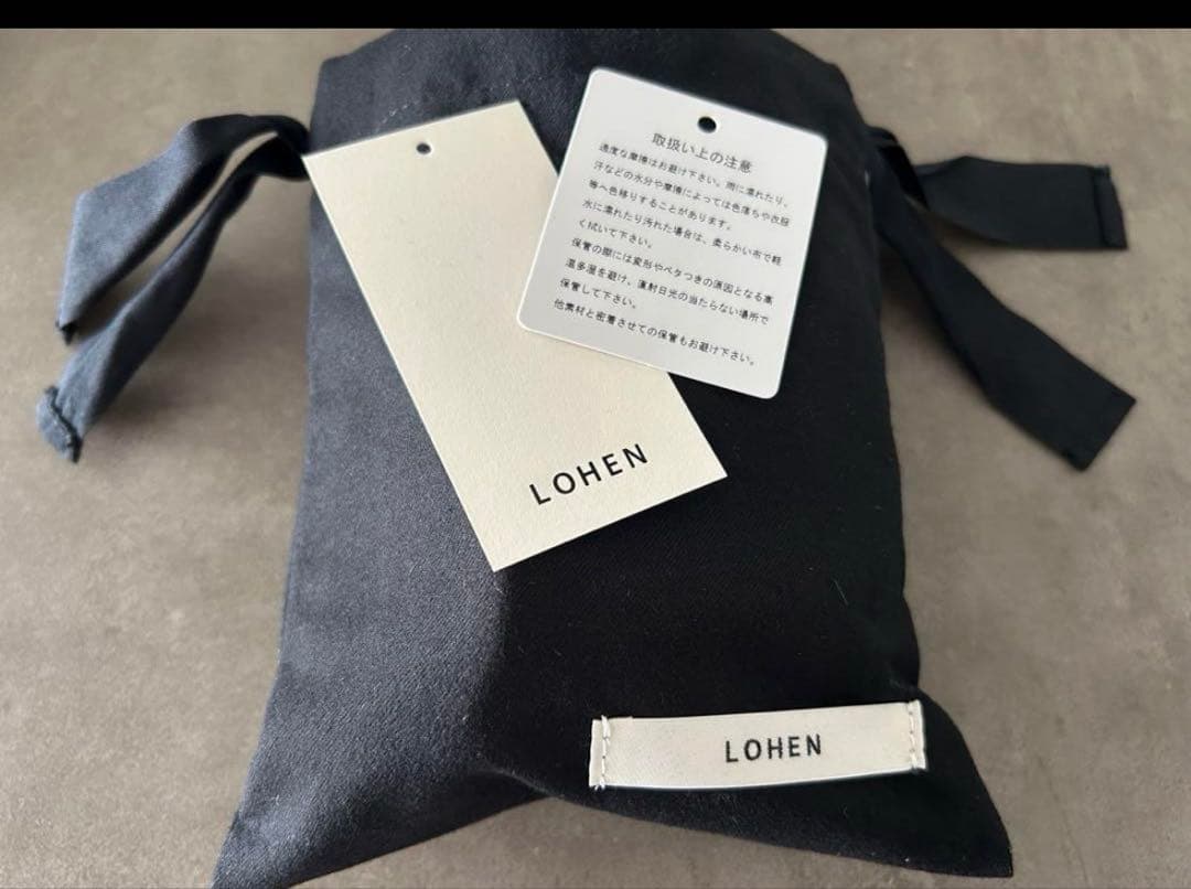 新品未使用　LOHEN COW LEATER SLASH BELT(GOLD)