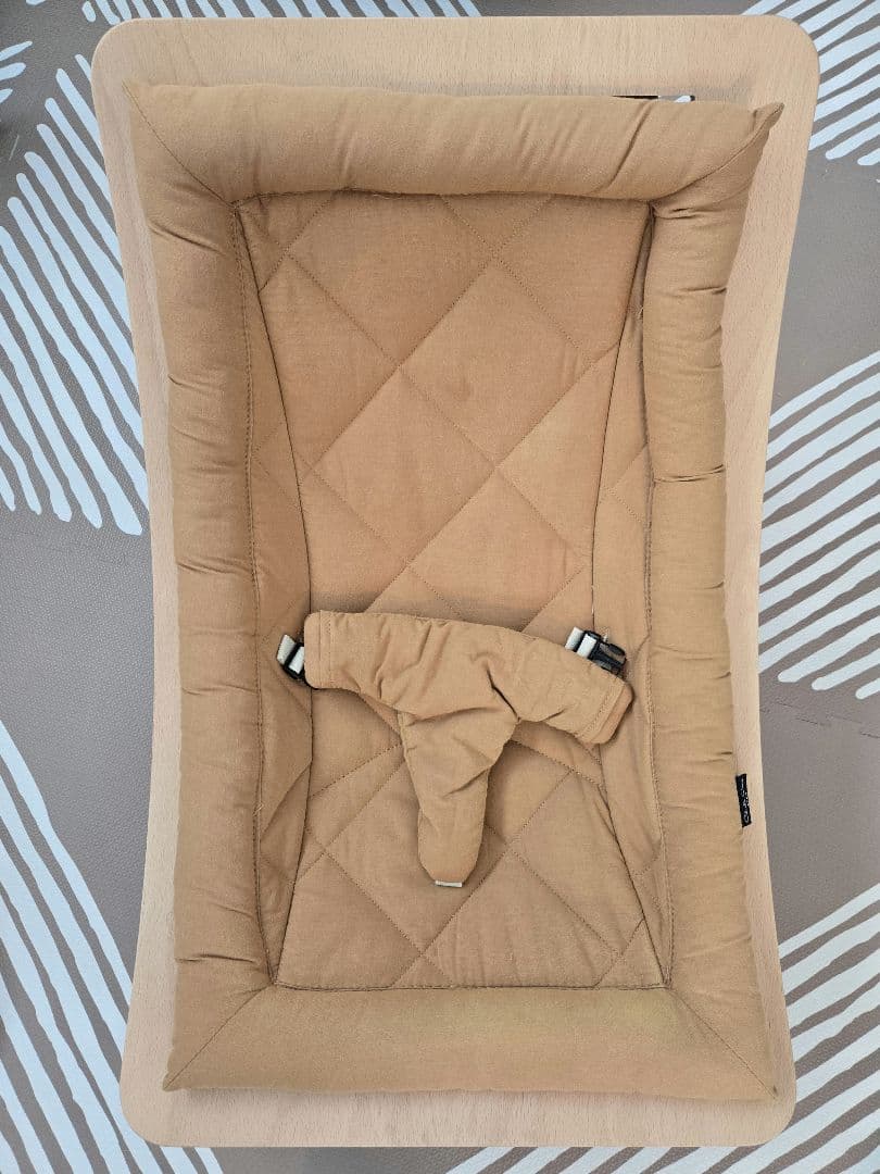 チャーリークレーン Charlie Crane Baby Rocker LEVO