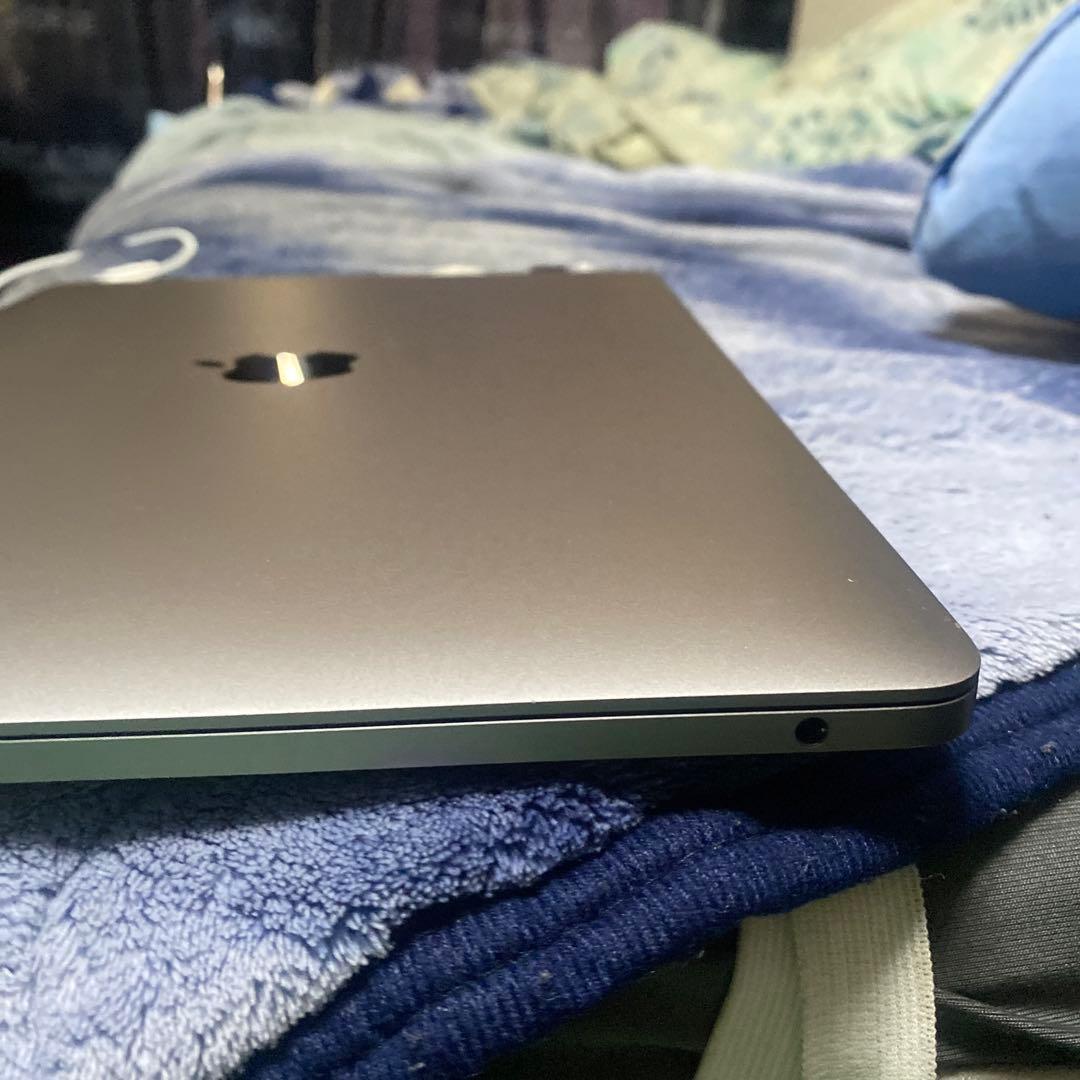 れ*と様 ジャンク　MacBookPro 13インチ　2017