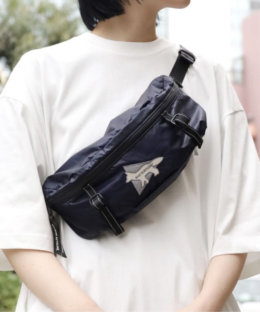 MAISON KITSUNE × and wander ウエストバッグ