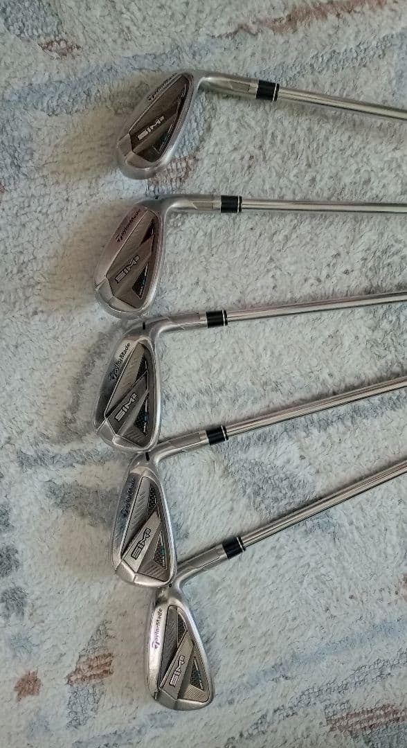 TaylorMade　SiM2MAX アイアンセット （5本）KBS 85S