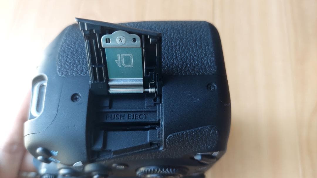 【ちぃ】Canon EOS 90D デジタル一眼レフカメラ　おまけ多数