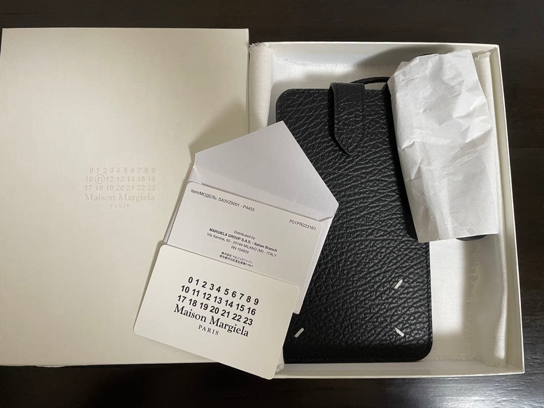 【新品未使用】マルジェラ フォンケース