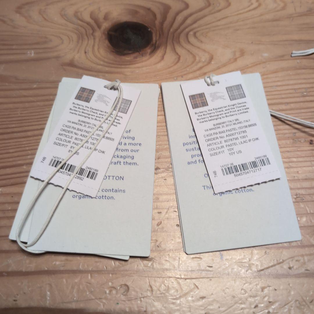 BURBERRY 薄紫 チェック柄 Tシャツ 10Y　140cm