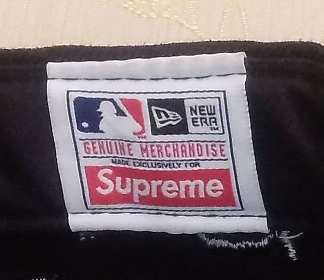 希少 Supreme MLB New Era ニューエラ サイズ8
