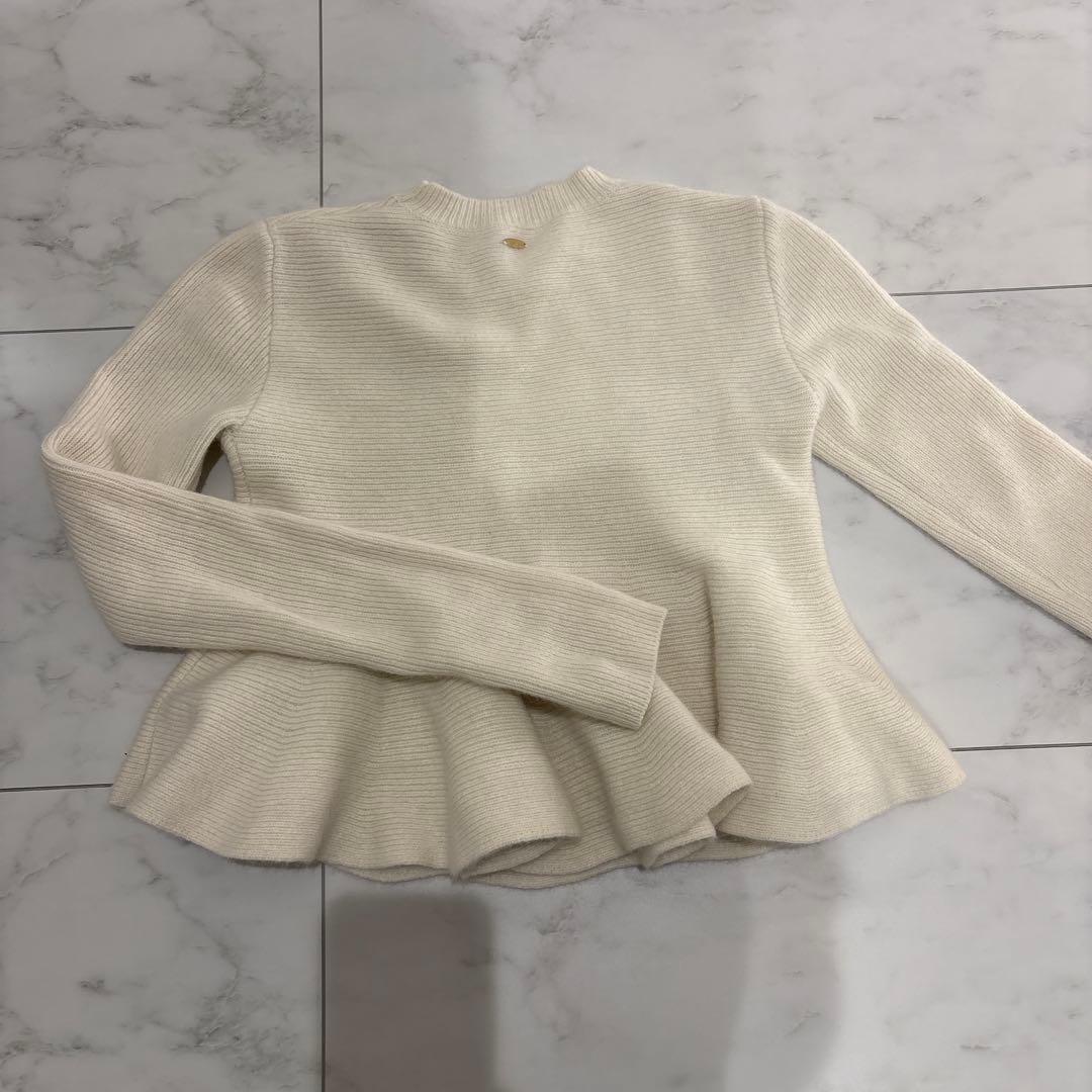 アニュアンス　ペプラムショートニットトップス　サイズ1