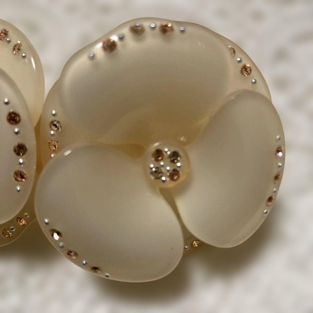 アレクサンドル ドゥ パリバレッタ 双子カメリア