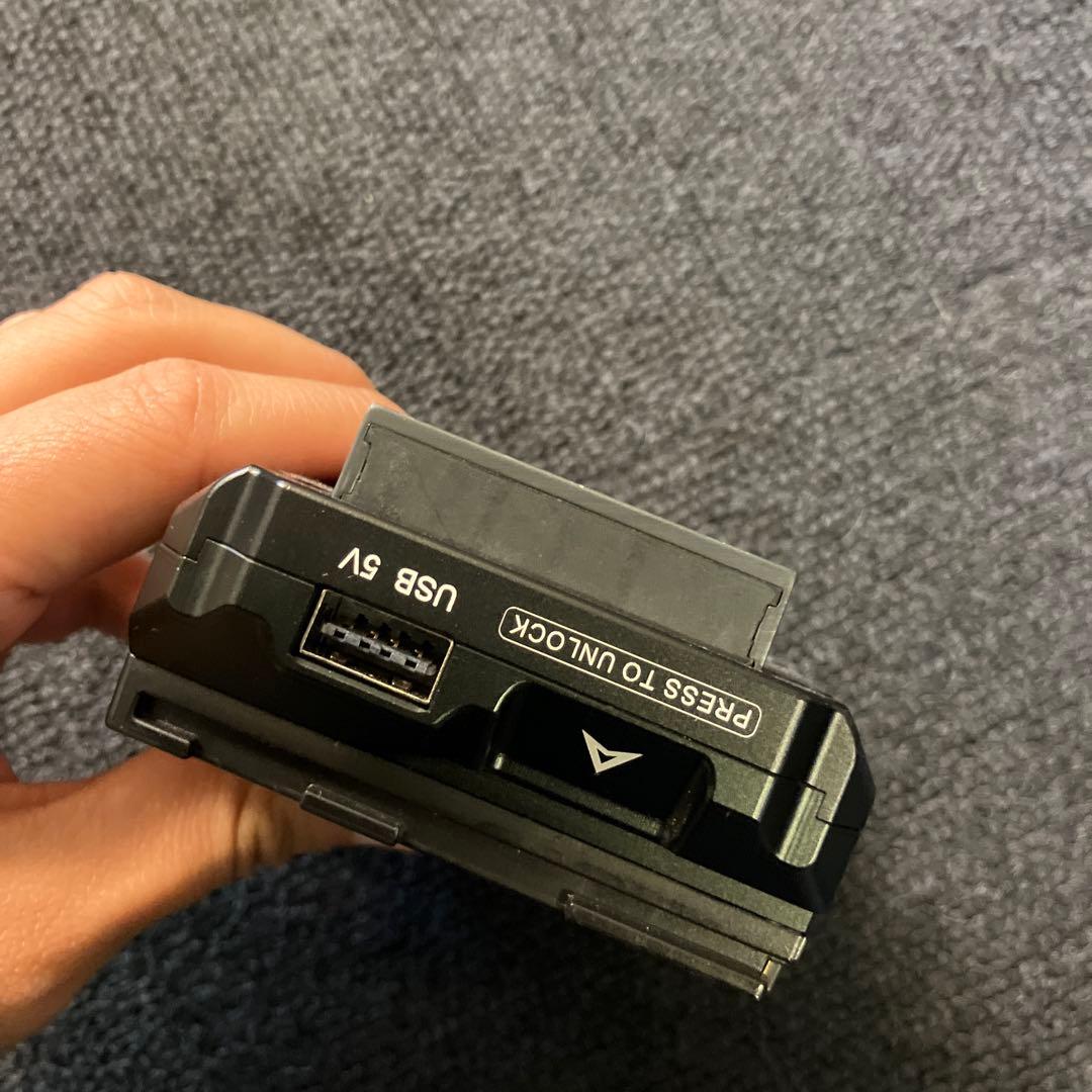 ビデオカメラ V-Mount Battery Plate for Komodo TILTA