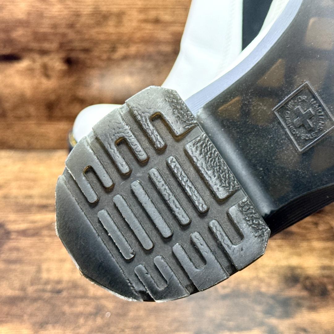 ☆即発 Dr.Martens ホワイトレザー チェルシーブーツ 厚底 サイドゴア