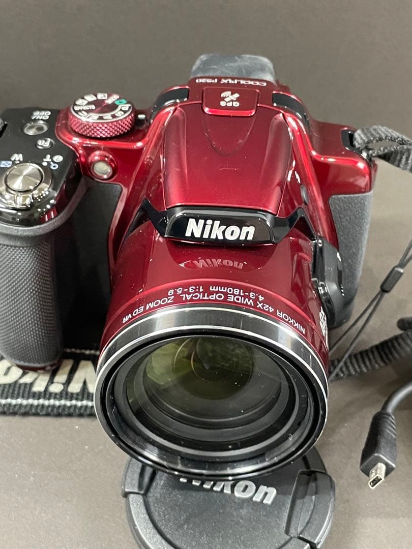 Nikon COOLPIX P520 レッド 付属品あり 稼働品