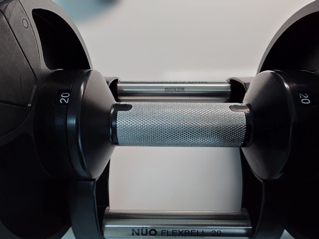 美品　NUO FLEXBELL 20kg ダンベル　セット購入①