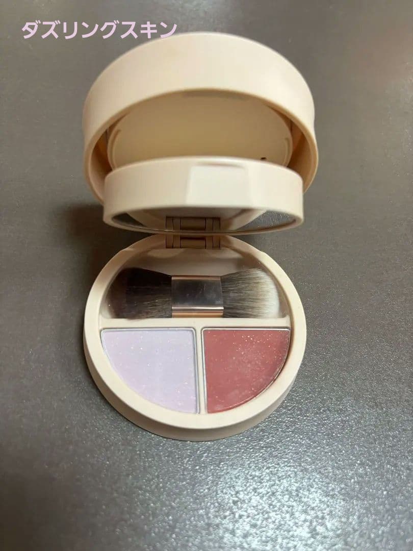 BRILLIAGE パウダリーファンデーション 40　(2種類)