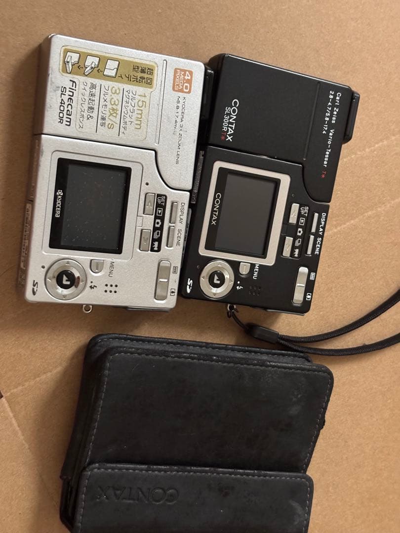 京セラ デジタルカメラ SL300R とSL400R中古品 動作未確認