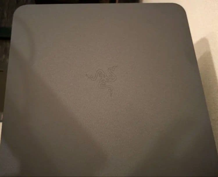 Razer Leviathan v2 pro RGBサウンドバー