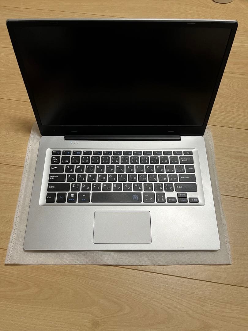 ノートパソコン　付属充電器