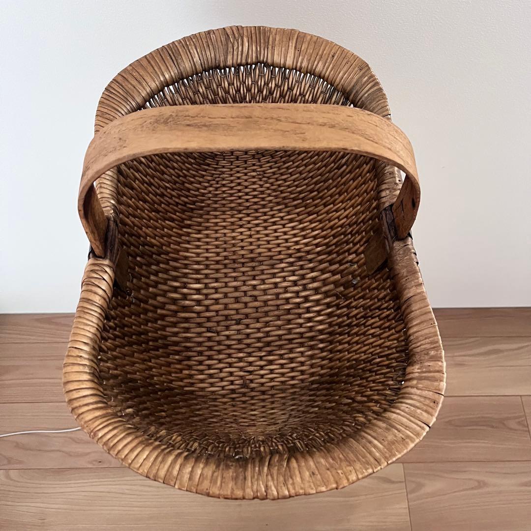 北欧ビンテージ　かご　ジュニパーのワンハンドル籠　バスケット