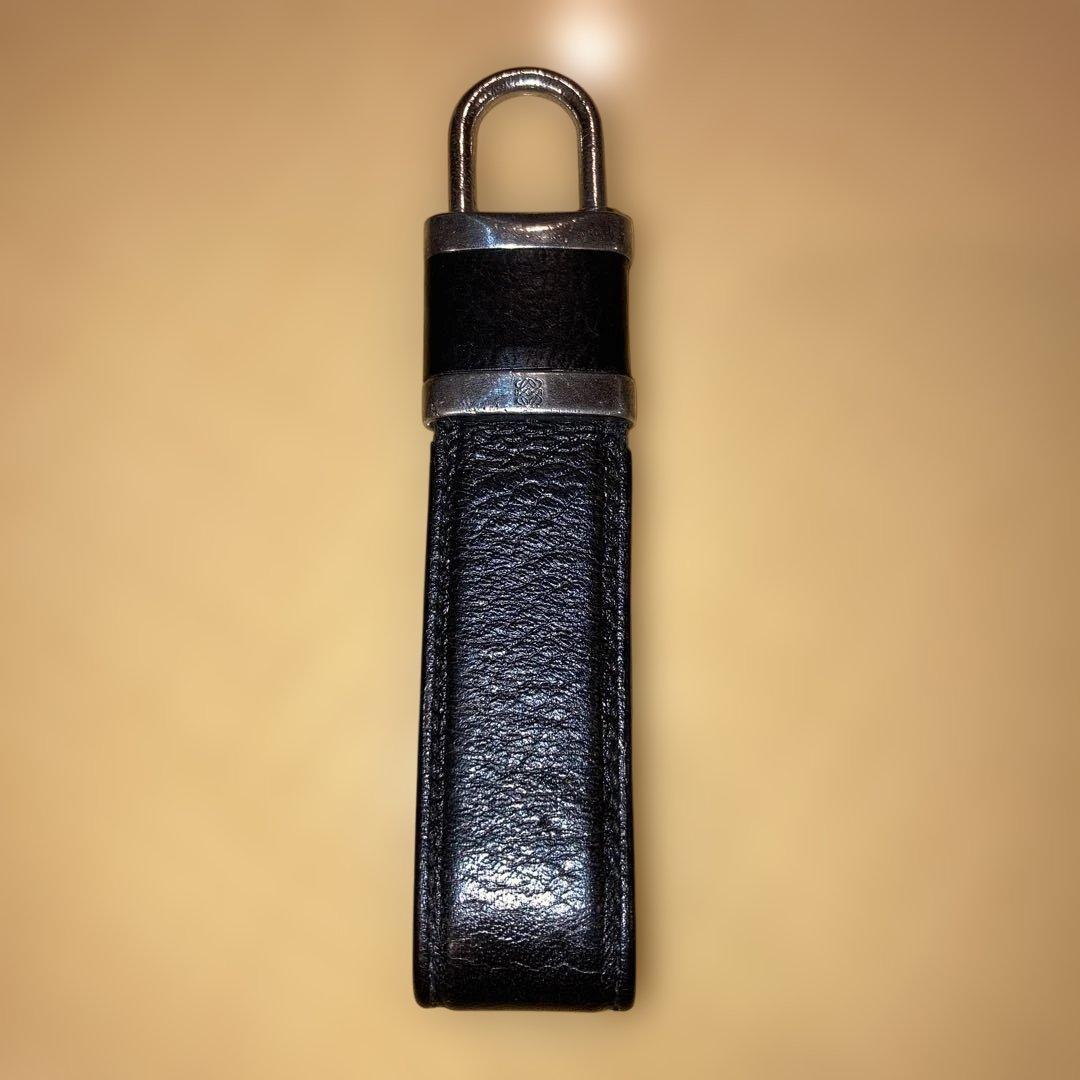 LOEWE ロエベ　キーリング　パッドロック　南京錠風