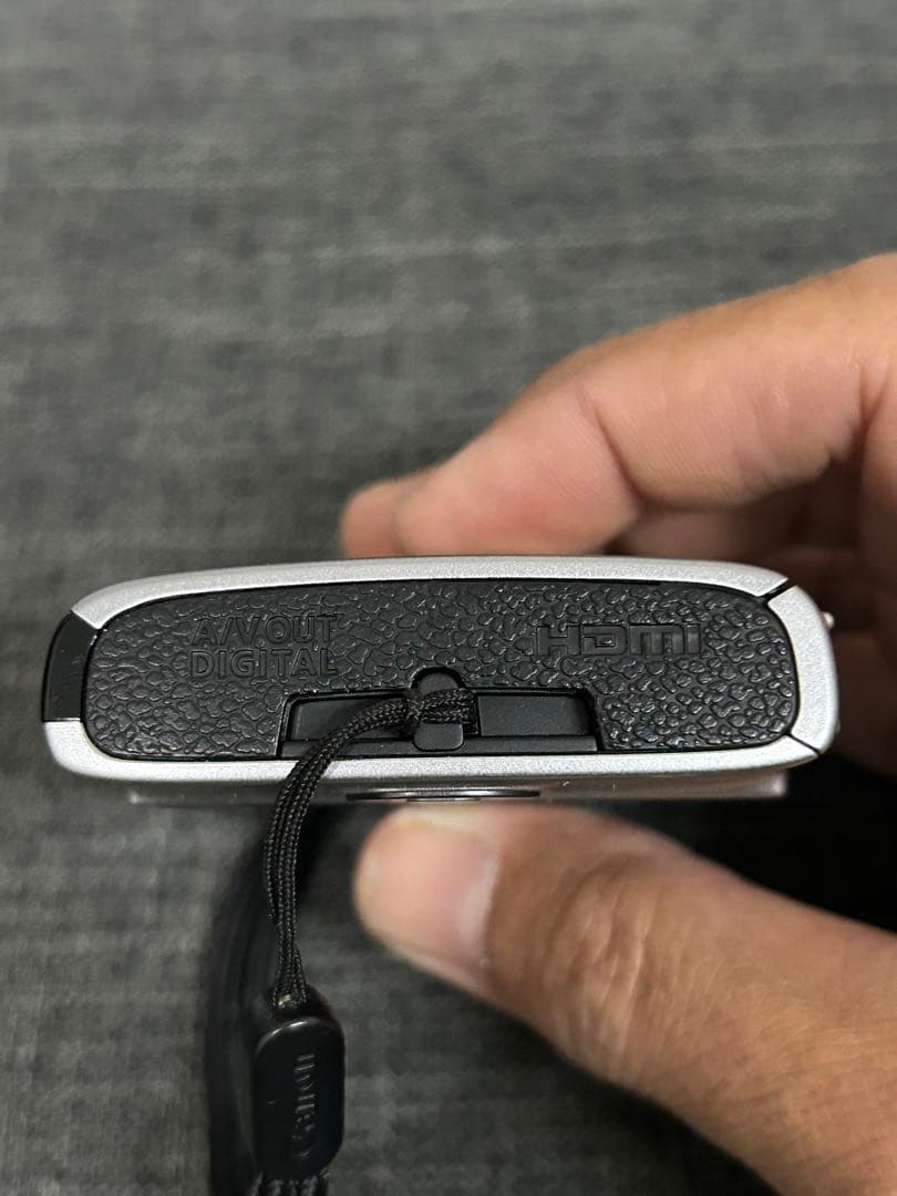 【美品】Canon IXY640 コンパクトデジタルカメラ