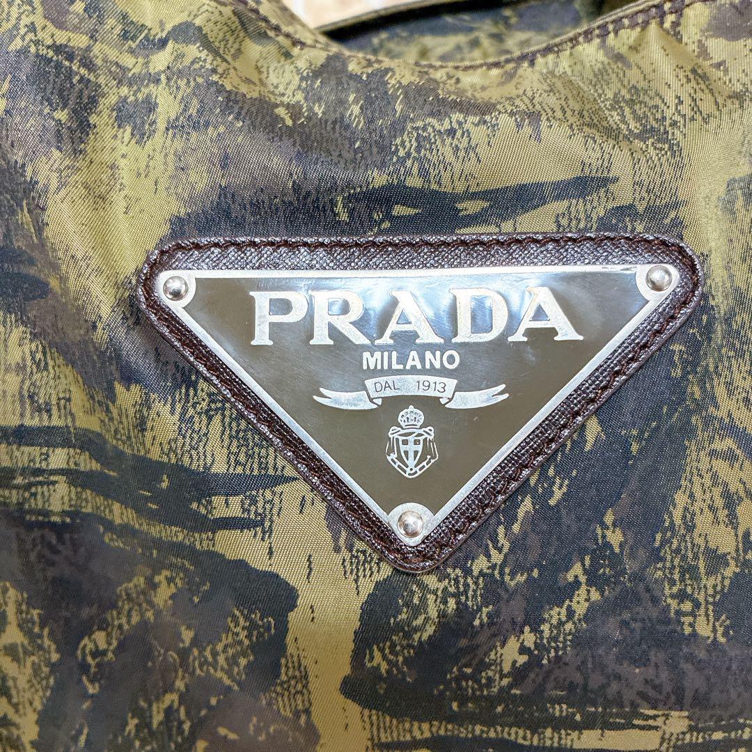 美品　PRADA プラダ　デカ　ロゴプレート　トートバッグ　大容量