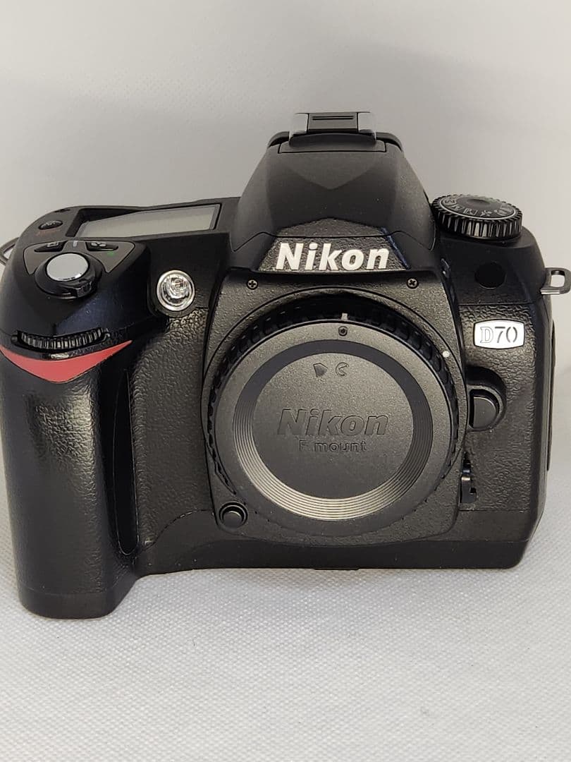 赤外線フィルター搭載 天体撮影や幻想的な撮影に!! Nikon D70