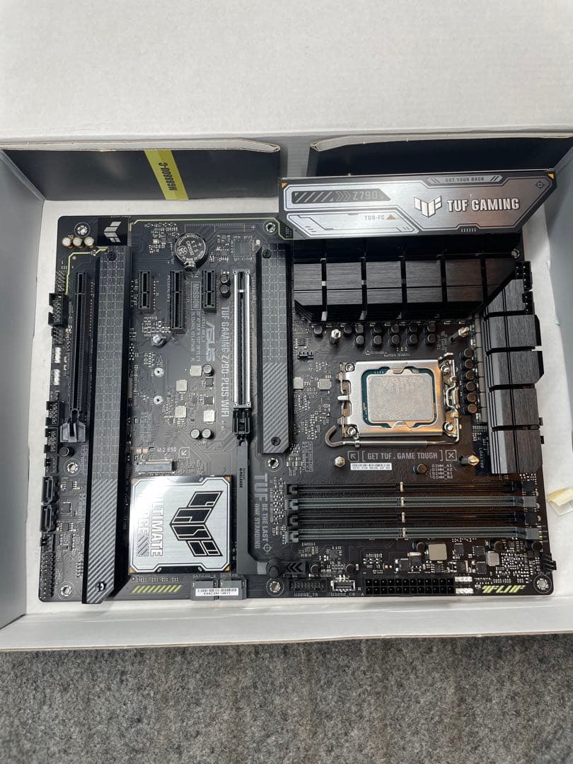 ASUS TUF GAMING Z790-PLUS WIFI 1オーナー　動作確