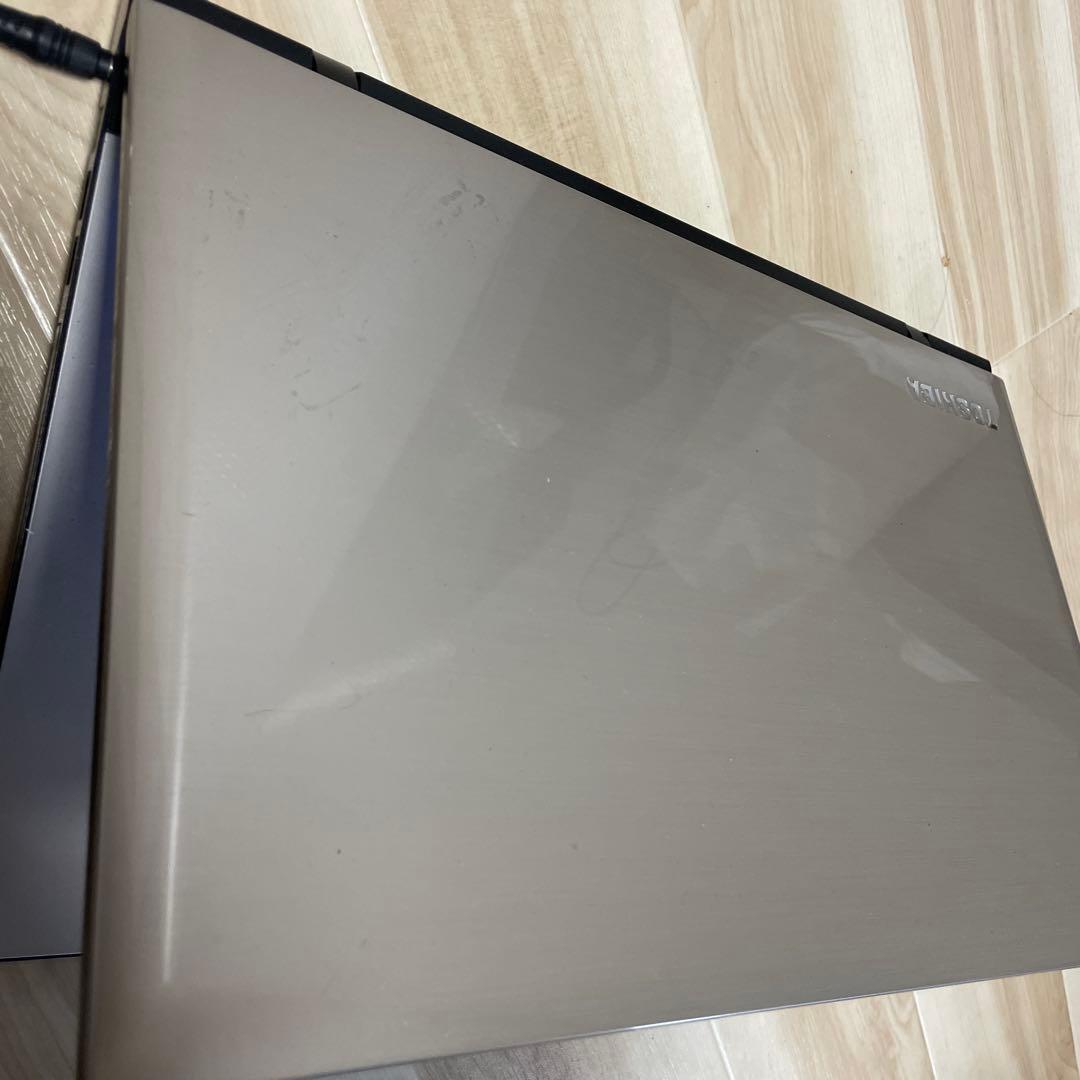 Toshiba dynabook E69/BN ノートPC