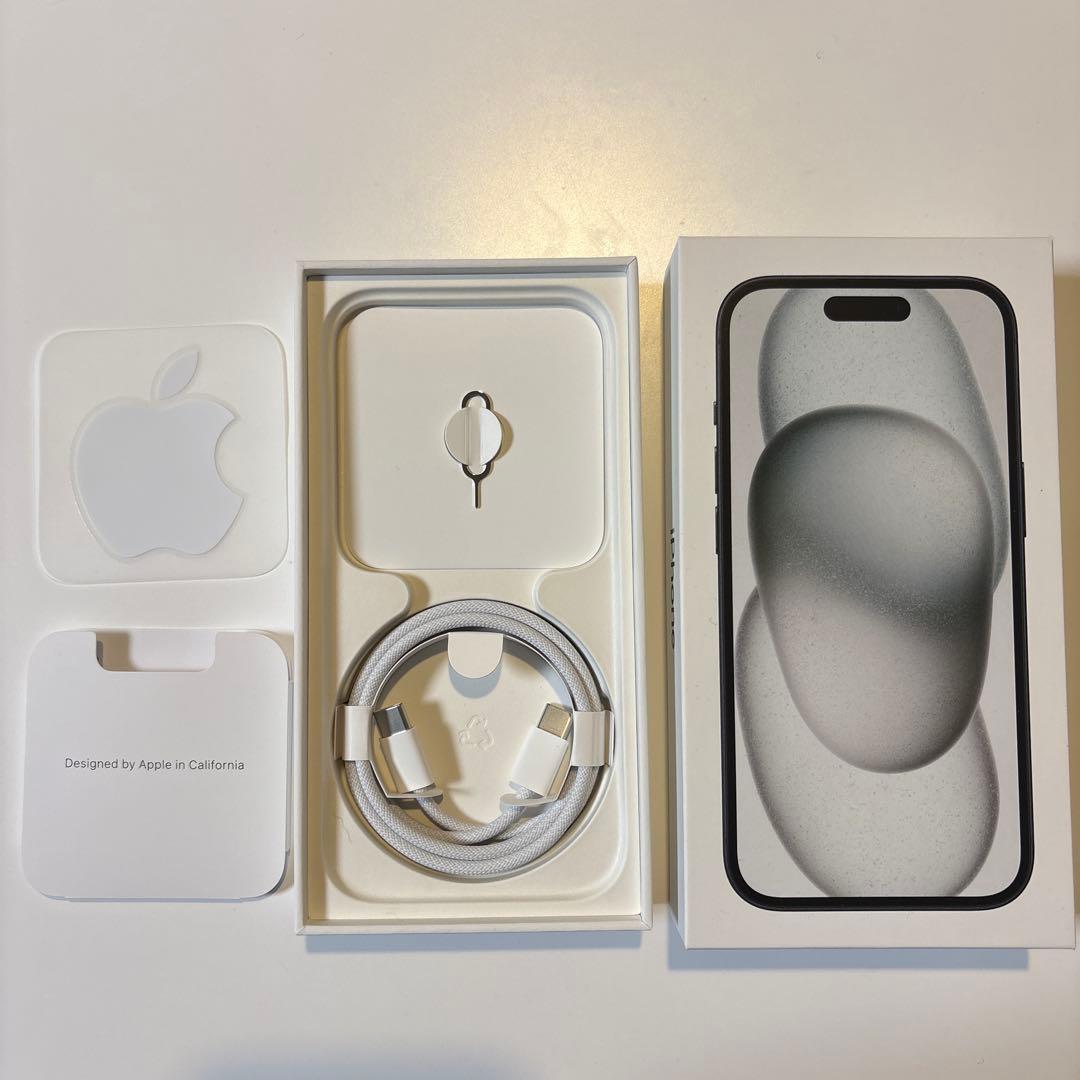 美品iPhone 15 ブラック 128GB バッテリー97%