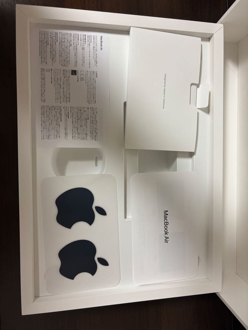 Apple MacBook Air M3スペースグレー 本体　美品