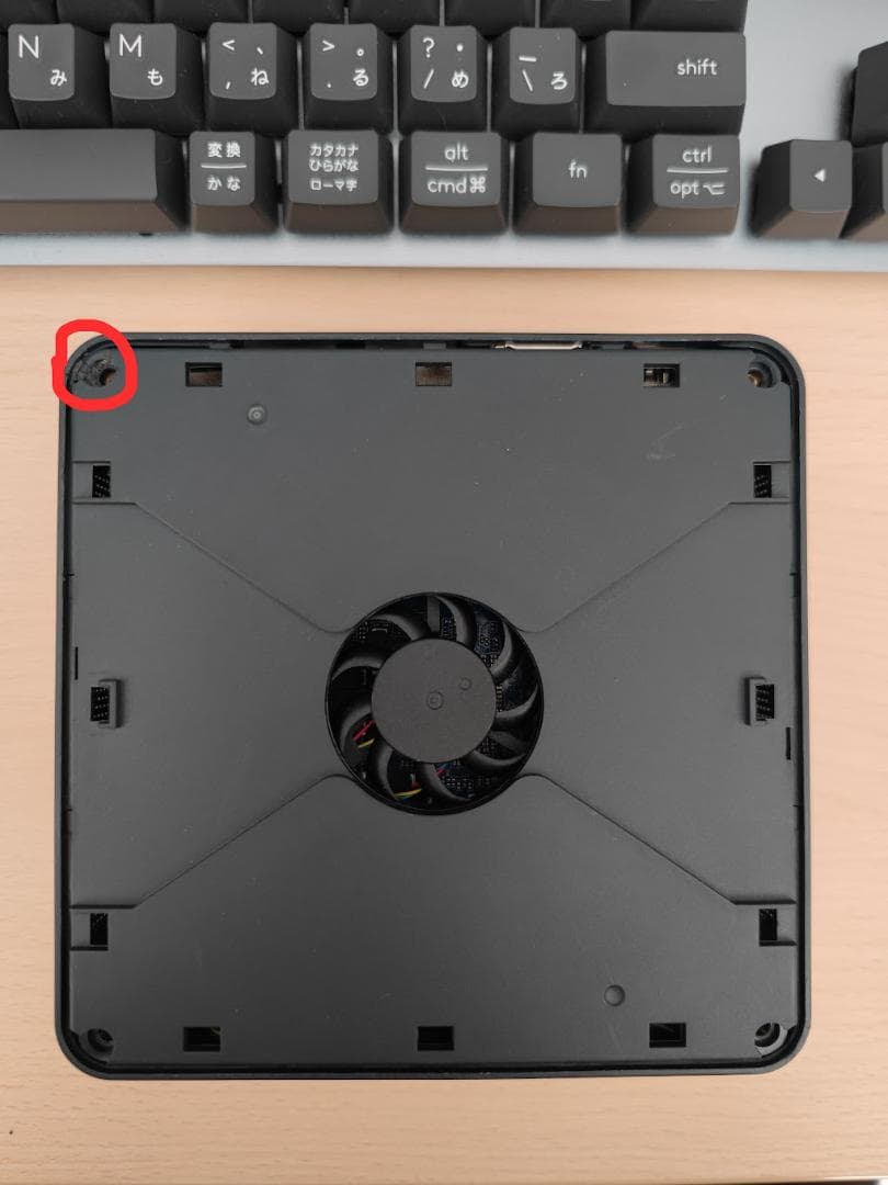 GMKtec M6 AMD Ryzen 6600H ミニPC