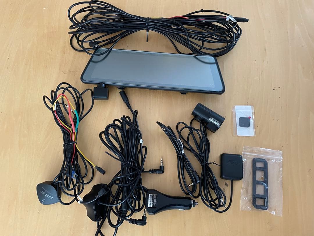 ネオトーキョー　ミラーカムPro MRC-PRO1　ミラー型ドラレコ　3カメラ