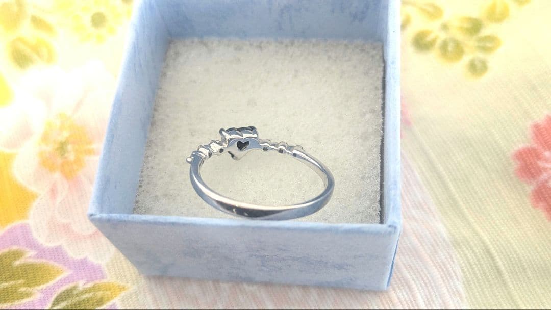 ブラックダイヤ ローズカットハートリング