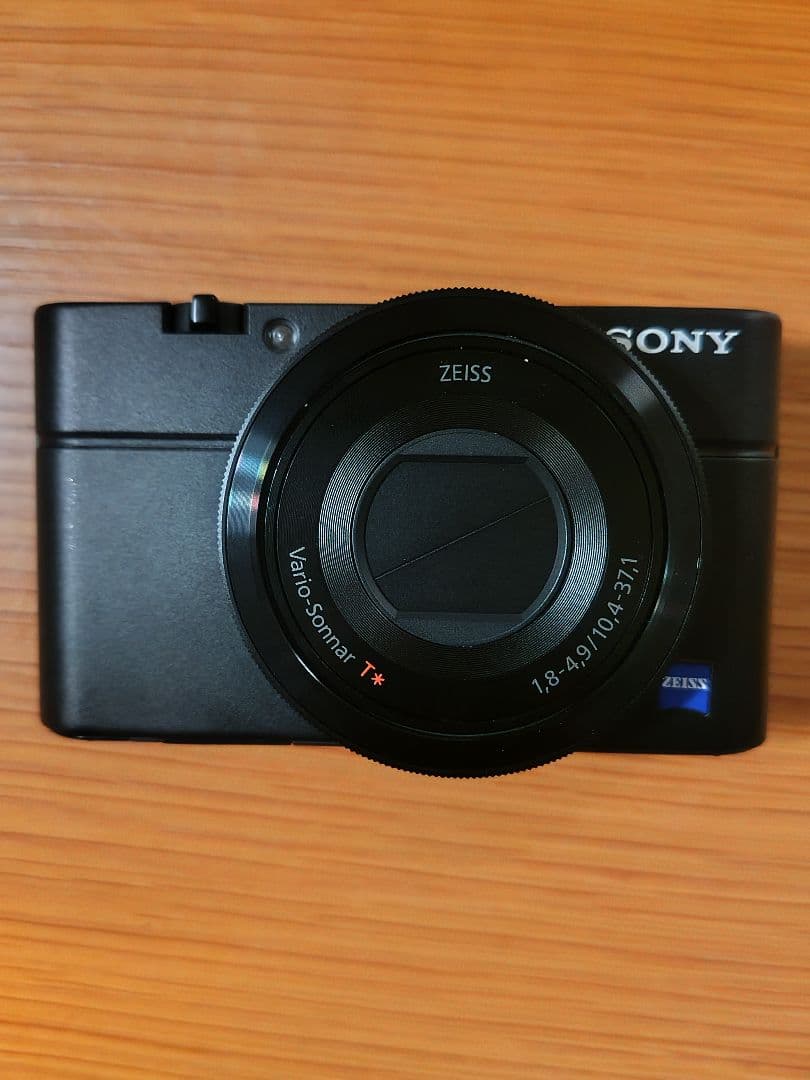 SONY　Cyber-shot DSC-RX100