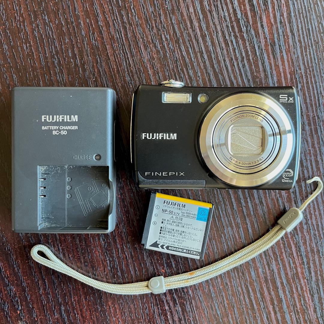 FUJIFILM FinePix F100fd 動作確認済 ブラック