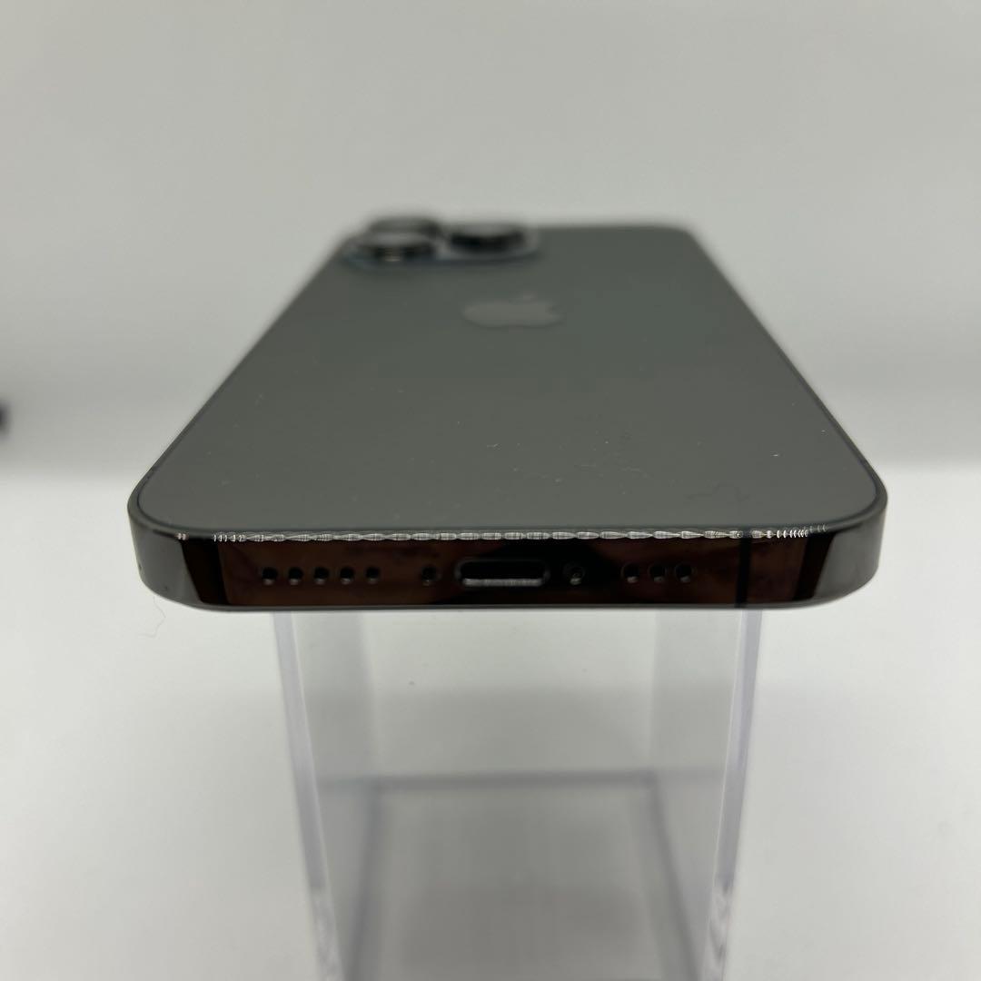 iPhone 13proバッテリー100%、画面新品