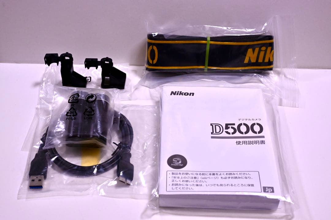 良品 Nikon D500 ボディ 元箱あり