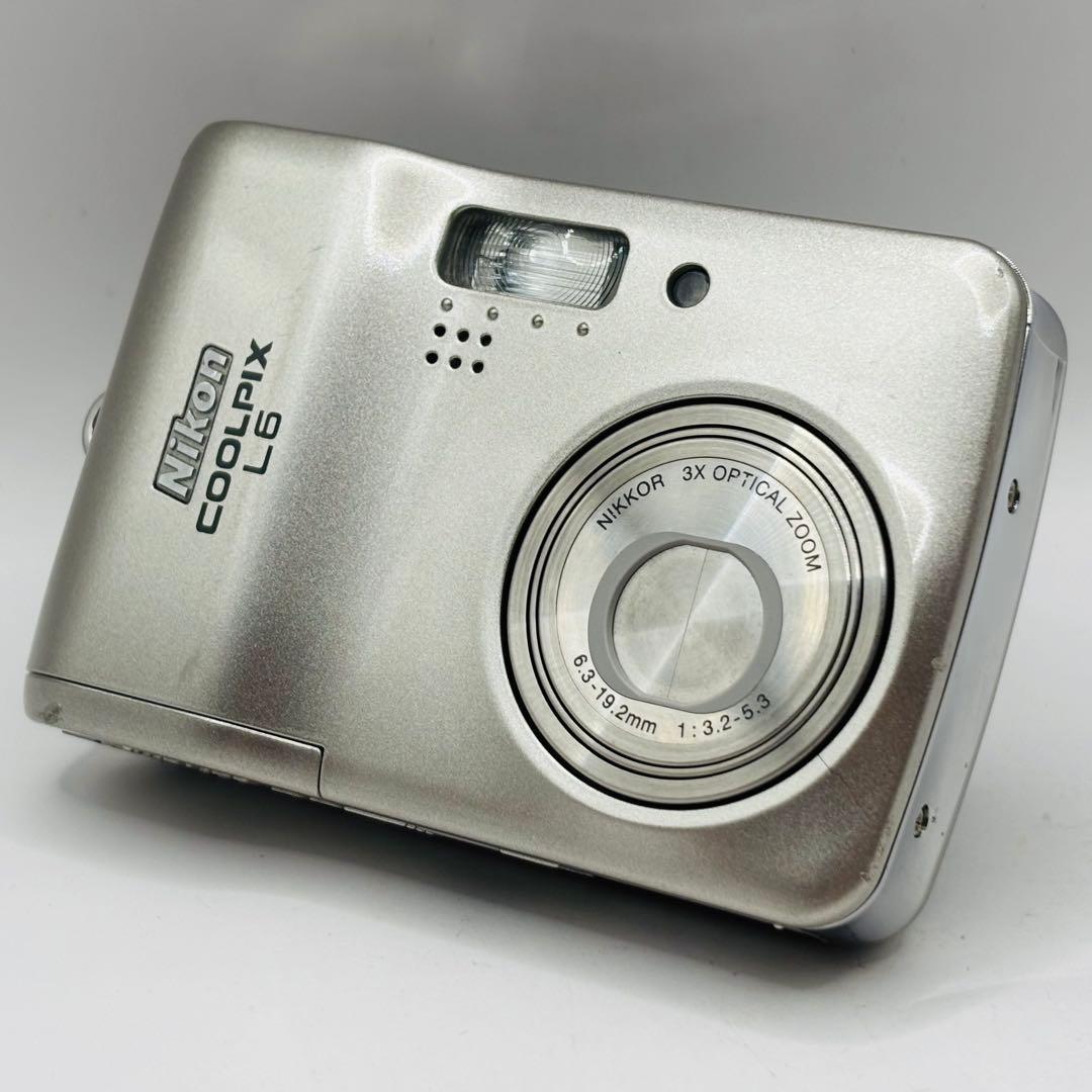 動作確認済み　※箱付属品付き※ Nikon COOLPIX L6 デジタルカメラ