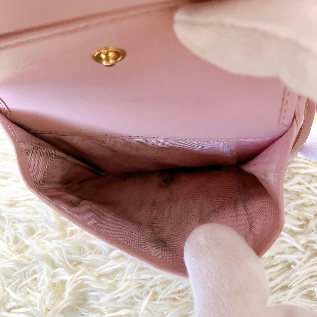 2/1お取置き✨ミュウミュウ マテラッセ レザー二つ折り財布 ピンク