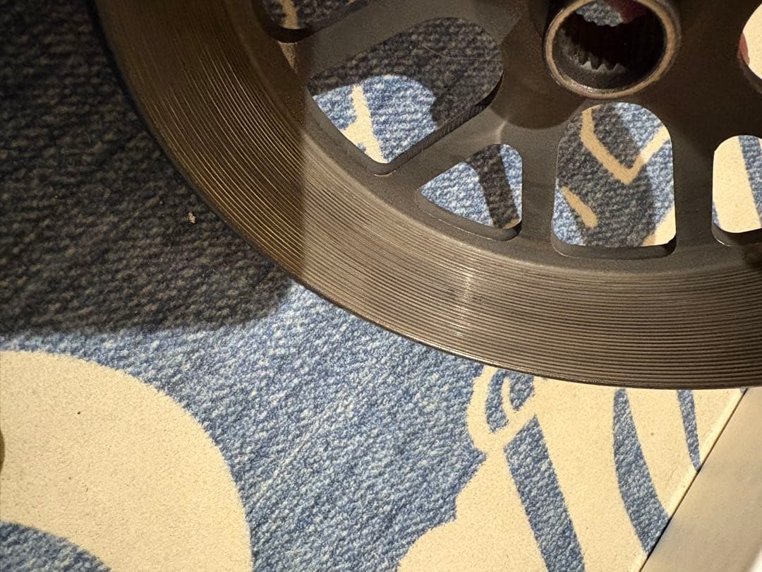 シグナスグリファス　ライトスピード　クラッチ