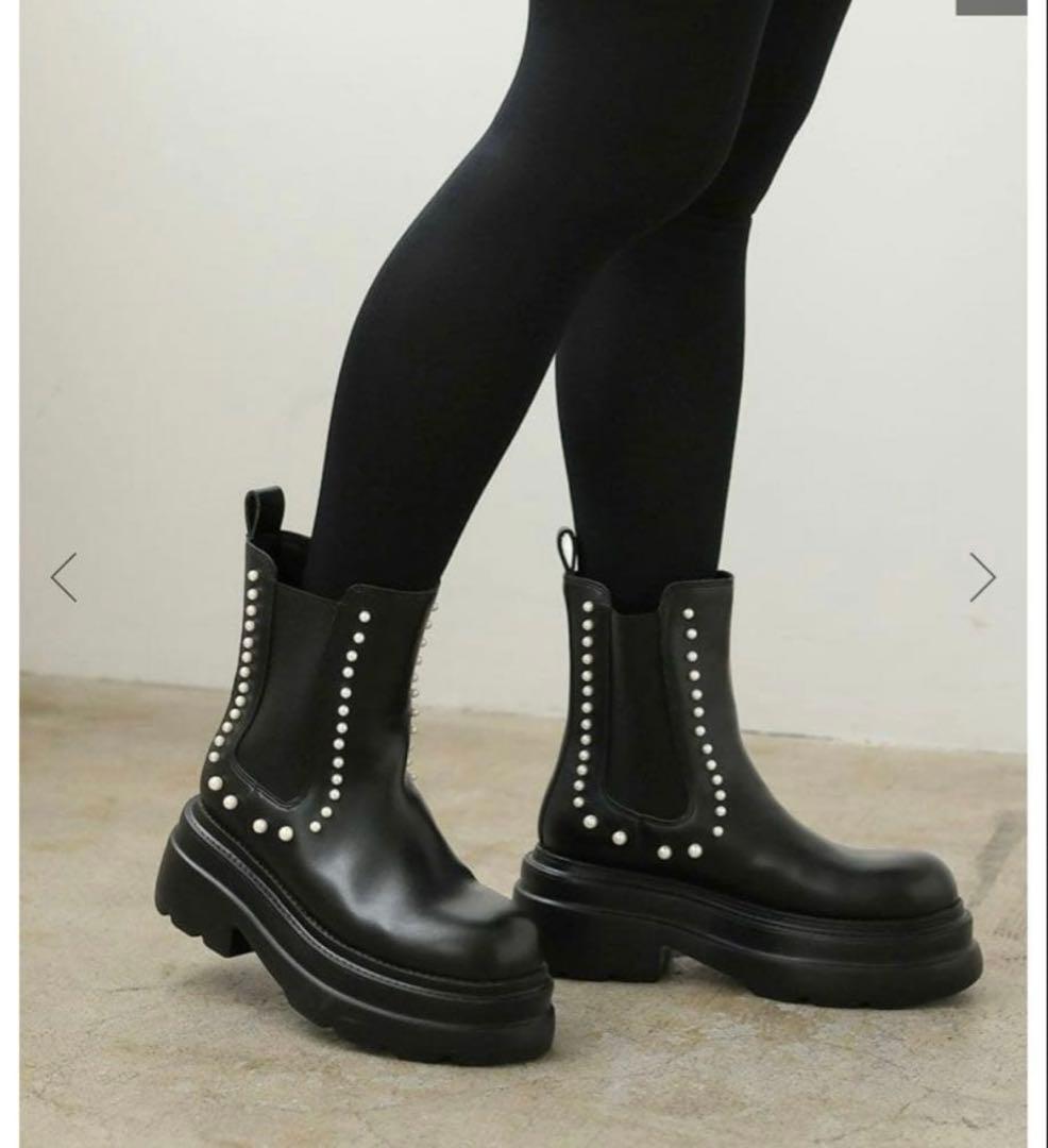 donoban パールブーツ　Sサイズ　アキロン